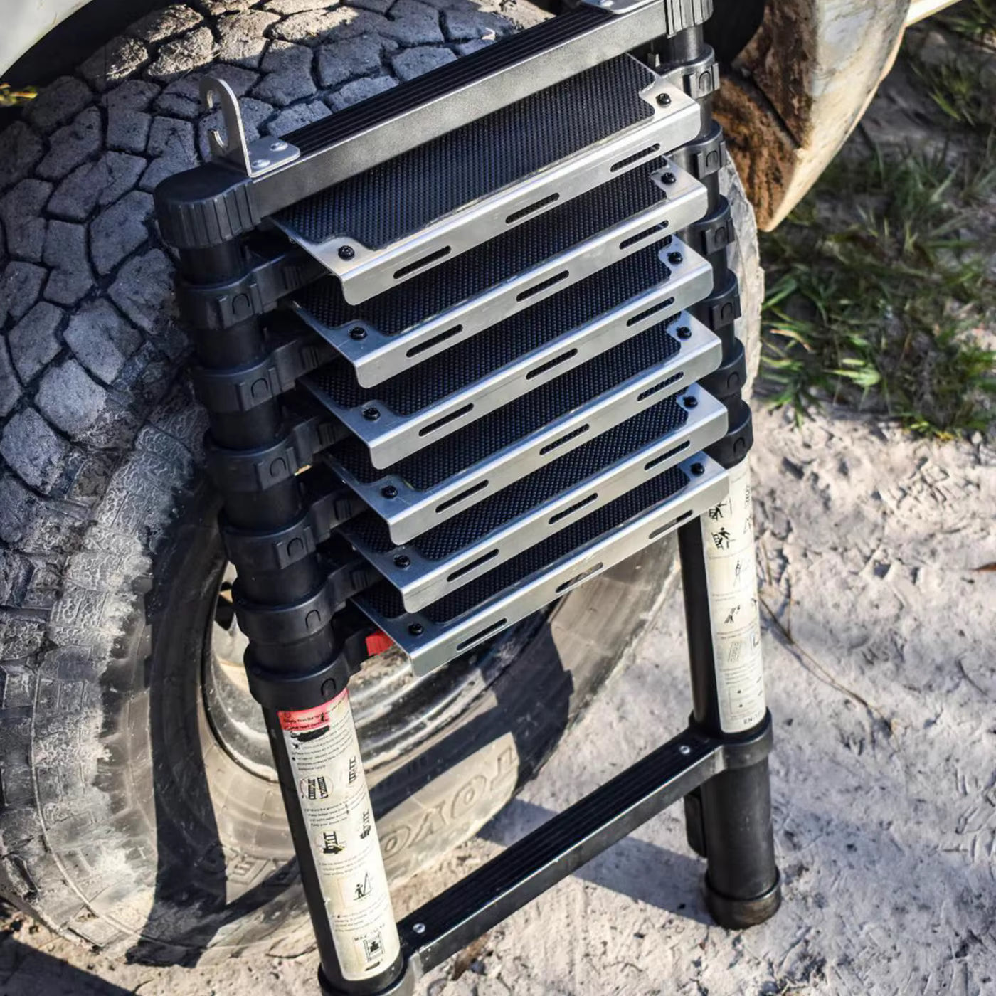 Roof Top Tent - UPGRADED LADDER